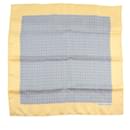 Carré 42 en soie Hermès