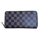 Louis Vuitton Zippy Wallet Damier Wallet