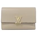 Louis Vuitton Portefeuille Capucines Compact Wallet