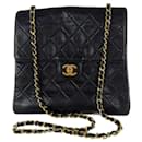 Chanel vintage Matelassé shoulder bag in lambskin