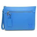 Louis Vuitton Aerogramme Take-Off Pouch M82270