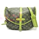 Louis Vuitton Saumur 30 Shoulder Bag