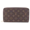 Louis Vuitton Zippy Organizer Wallet