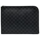 Pochette Jour GM Damier Graphite Preto Louis Vuitton
