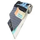 Écharpe en soie GRAND THÉÂTRE NOUVEAU d'Hermès