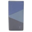 Louis Vuitton Taiga Long Wallet