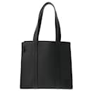 Louis Vuitton Aerogramme Take Off Tote in Noir