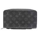 Louis Vuitton Zippy XL Clutch Bag