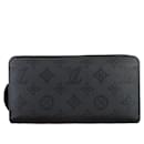 Louis Vuitton Zippy Mahina Wallet