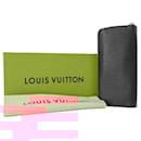 Louis Vuitton Epi Long Wallet in Noir