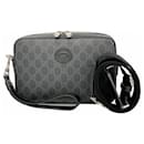 Gucci GG Supreme Clutch Bag