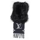 Louis Vuitton 2017 Echarpe Reykjavik Fur Scarf