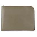 Pochette Jour GM em Epi Marrom Louis Vuitton