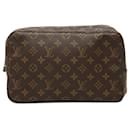Trousse Toilette 28 Monograma Marrom Louis Vuitton