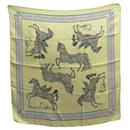 RARE VINTAGE FOULARD HERMES PEGASE ET CHEVAUX 1960 EN SOIE JAUNE CARRE 60 SCARF - Hermès