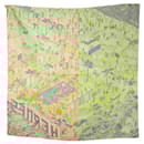 HERMÈS - Carré 90 On The Beach Hermès en soie multicolore