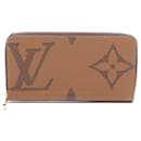 Louis Vuitton Zippy Wallet Monogram Reverse