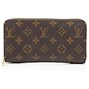 Louis Vuitton Monogram Canvas Zippy Wallet
