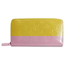 Louis Vuitton Zippy Wallet Leather