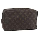 LOUIS VUITTON Monogram Trousse Toilette 28 Clutch Bag M47522 LV Auth 158334 - Louis Vuitton