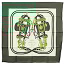 Foulard en soie HERMES Carré 90 ""BRIDES de GALA"" Vert Auth BA9092 - Hermès