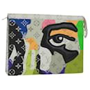 LOUIS VUITTON LV Portrait Pochette Voyager MM Clutch Bag M82589 LV Auth 160893SM - Louis Vuitton