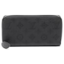 Louis Vuitton Mahina Leather Zippy Wallet Black