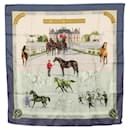 HERMES Carré 90 Écharpe "LES HARAS NATIONAUX" Soie Bleue Auth 161793 - Hermès