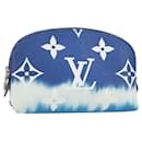 LOUIS VUITTON Monogram Giant Escal Pochette Cosmetic PM M69138 Auth 161364V - Louis Vuitton