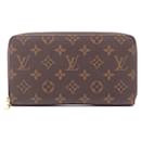 Louis Vuitton Zippy Organizer Wallet Monogram