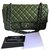 Timeless Chanel Classic bolso con solapa mediana. Verde Piel de cordero  ref.79757