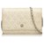 Chanel Portefeuille en toile enduite matelassé blanc sur chaîne Tissu Écru  ref.133248