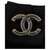 Chanel Pins & brooches Green Metal  ref.155630