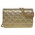 Wallet On Chain Portafoglio Chanel WOC su catena con effetto metallico dorato effetto catena D'oro Pelle  ref.194235