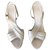 Sandalias de tacón Hermès T41 Dorado Piel de cordero  ref.204179