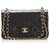 Bolsa pequena com aba forrada de couro Chanel Black Classic Couro Preto  ref.266428