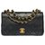 Timeless Esplêndida bolsa de aba completa Chanel Classique em pele de carneiro acolchoada preta, garniture en métal doré Preto Couro  ref.317293