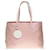 Chloé Die sehr geräumige Chloe Dilan Tote Bag aus rosa Ziegenleder, garniture en métal doré Pink  ref.339367