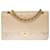 Superba borsa Chanel Timeless Medium con patta foderata in pelle di agnello trapuntata beige, garniture en métal doré  ref.341397