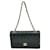 Bolsa com aba forrada em couro Chanel Preto Médio Clássico de Pele de Cordeiro  ref.387574
