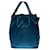 Noe L'Incontournable sac à main Louis Vuitton Grand Noé en cuir épi bleu garniture en métal doré  ref.390164