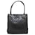 Chanel Schwarze Einkaufstasche aus Leder mit Chevron-Muster Kalbähnliches Kalb  ref.395886
