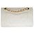 L'ambita borsa Chanel Timeless 23cm con patta foderata in agnello trapuntato bianco, garniture en métal doré - vista 2