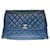 Timeless Seltene klassische Chanel Maxi Flap Tasche aus blauem gestepptem Lammleder , Garniture en métal argenté  ref.439038