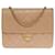 Timeless Bolsa de ombro Splendid Chanel Pochette Classique Flap bag em couro acolchoado marrom bege , garniture en métal doré  ref.500824