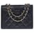Schöne Chanel Handtasche mit durchgehenden Pattentaschen aus schwarzem, gestepptem Lammleder, garniture en métal doré  ref.516401