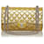 Borsa con patta foderata in pelle verniciata classica color oro Chanel D'oro  ref.535305