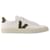 Veja Campo Sneakers in Khaki Leather Multiple colors  ref.621144