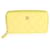 Cartera mediana con cremallera alrededor de piel de cordero acolchada amarilla de Chanel Amarillo Cuero  ref.632648