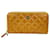 Portefeuille Chanel en cuir verni jaune matelassé Brillant Zip Around Clutch B397  Cuir vernis  ref.639335